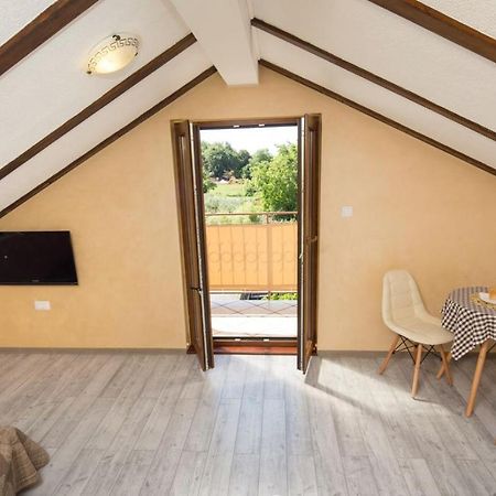 Accomodation Noki21 Rovinj Bagian luar foto